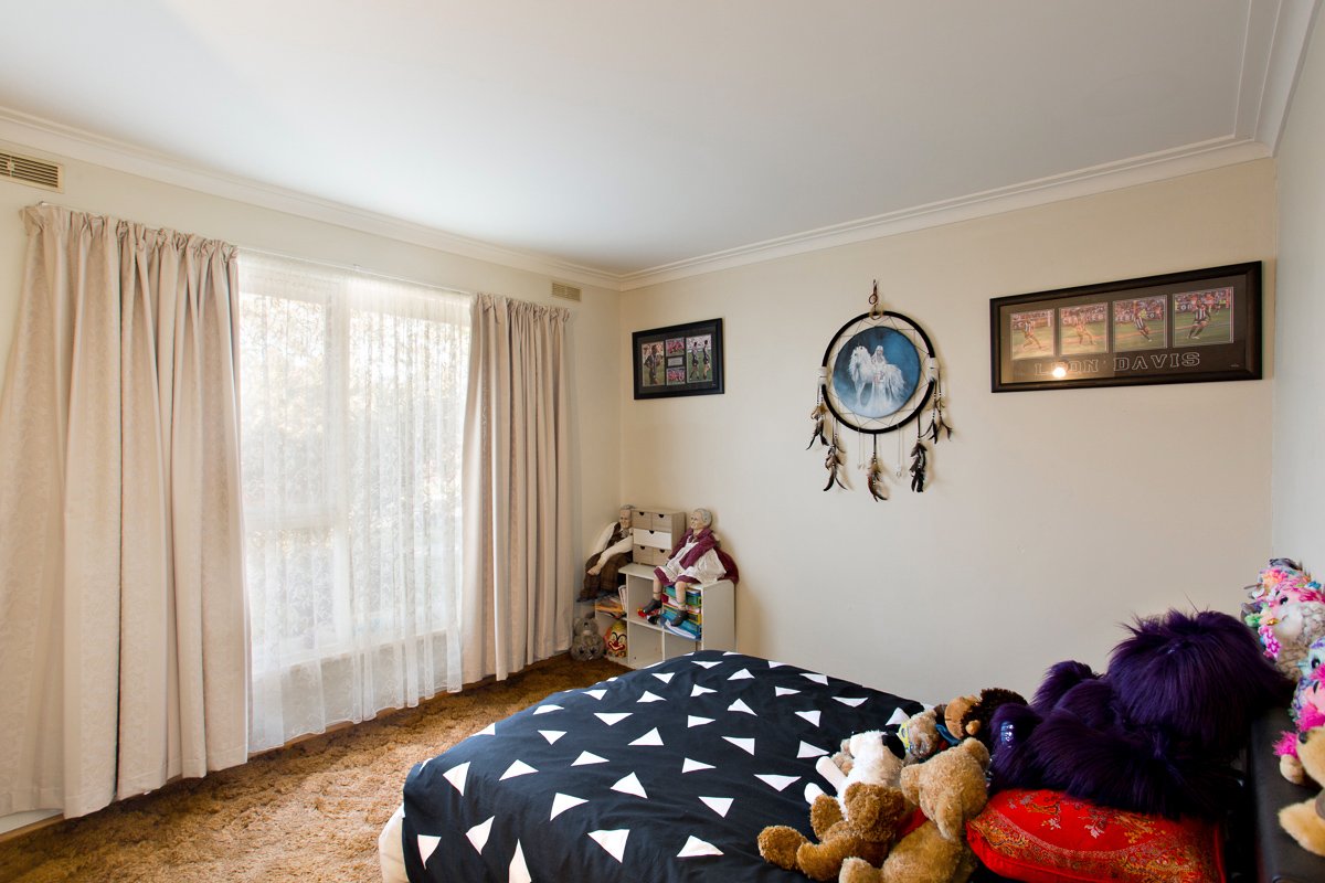 Gallery: 33A Lake Street