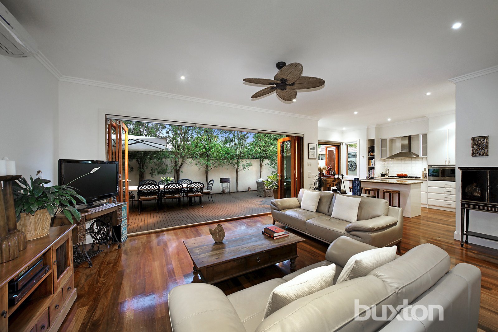 Gallery: 33A Marquis Road