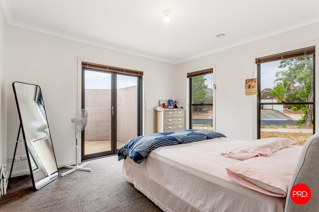33a Saxby Drive STRATHFIELDSAYE 6