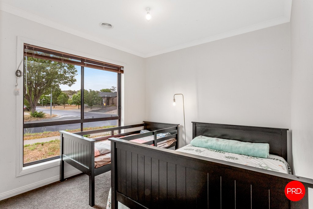 33a Saxby Drive STRATHFIELDSAYE 7