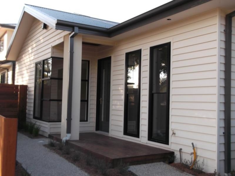 Gallery: 33A Severn Street