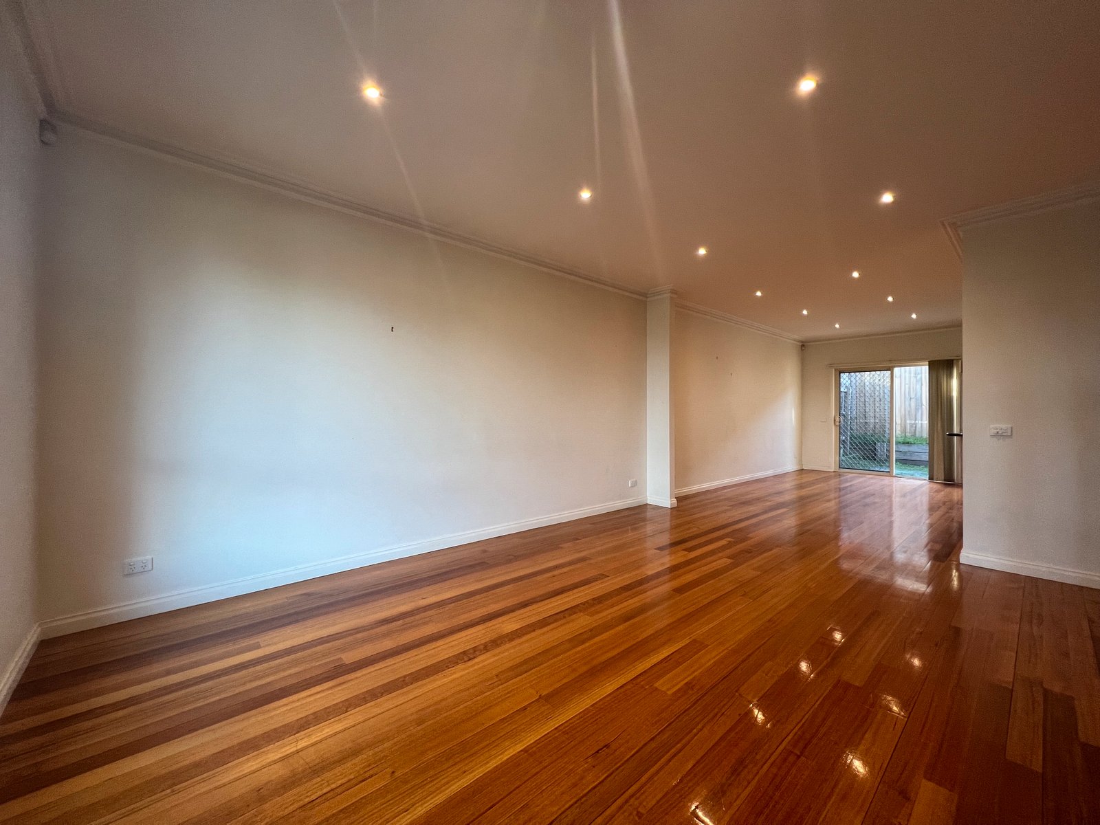 Gallery: 33A Springs Road