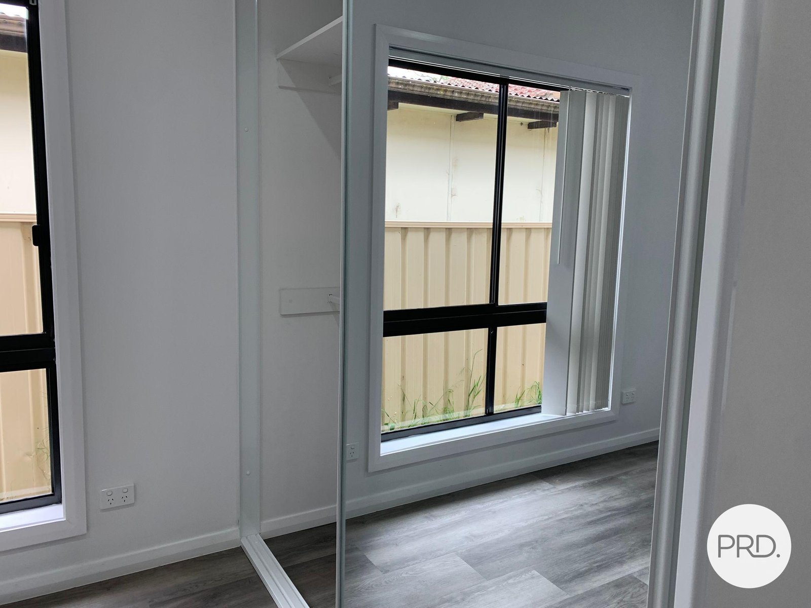 33A Wattle Avenue MACQUARIE FIELDS 6