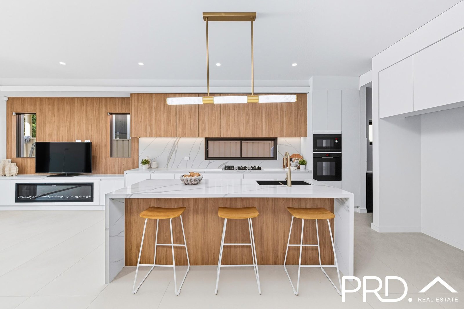 33b Benfield Parade PANANIA 5