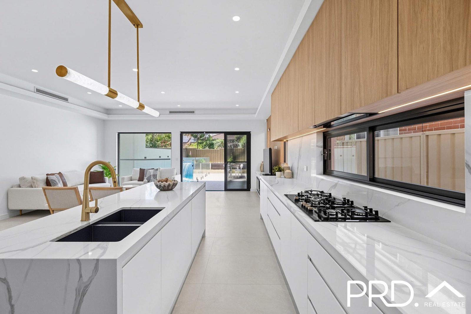 33b Benfield Parade PANANIA 6