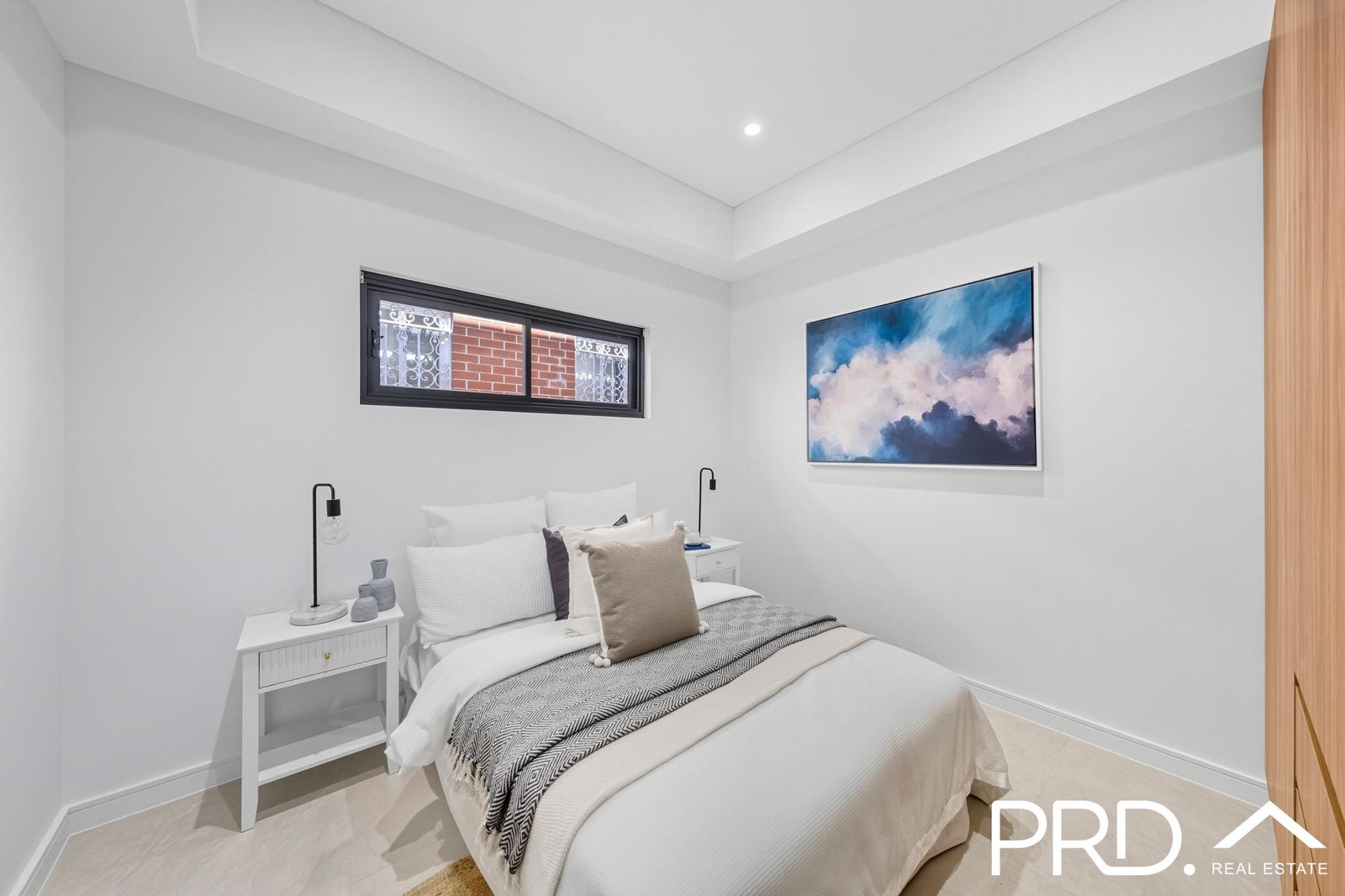 33b Benfield Parade PANANIA 12