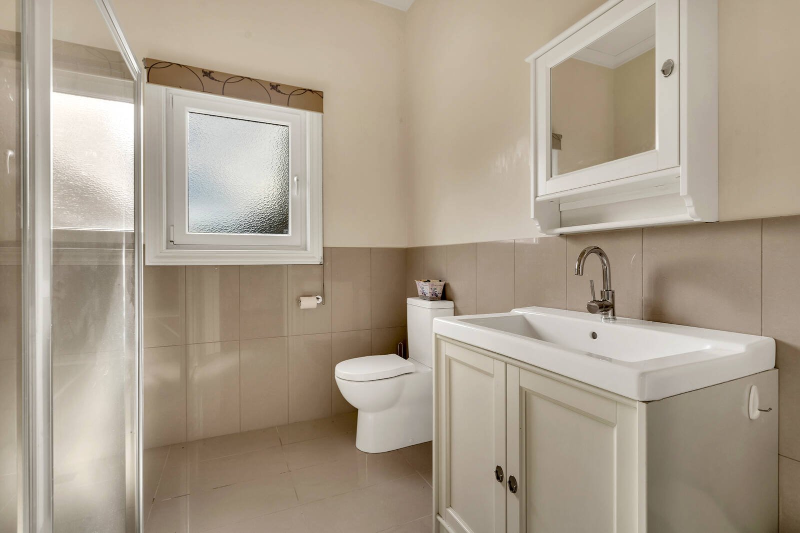 Real Estate and Property in 33B Corinella Road, Woodend, VIC