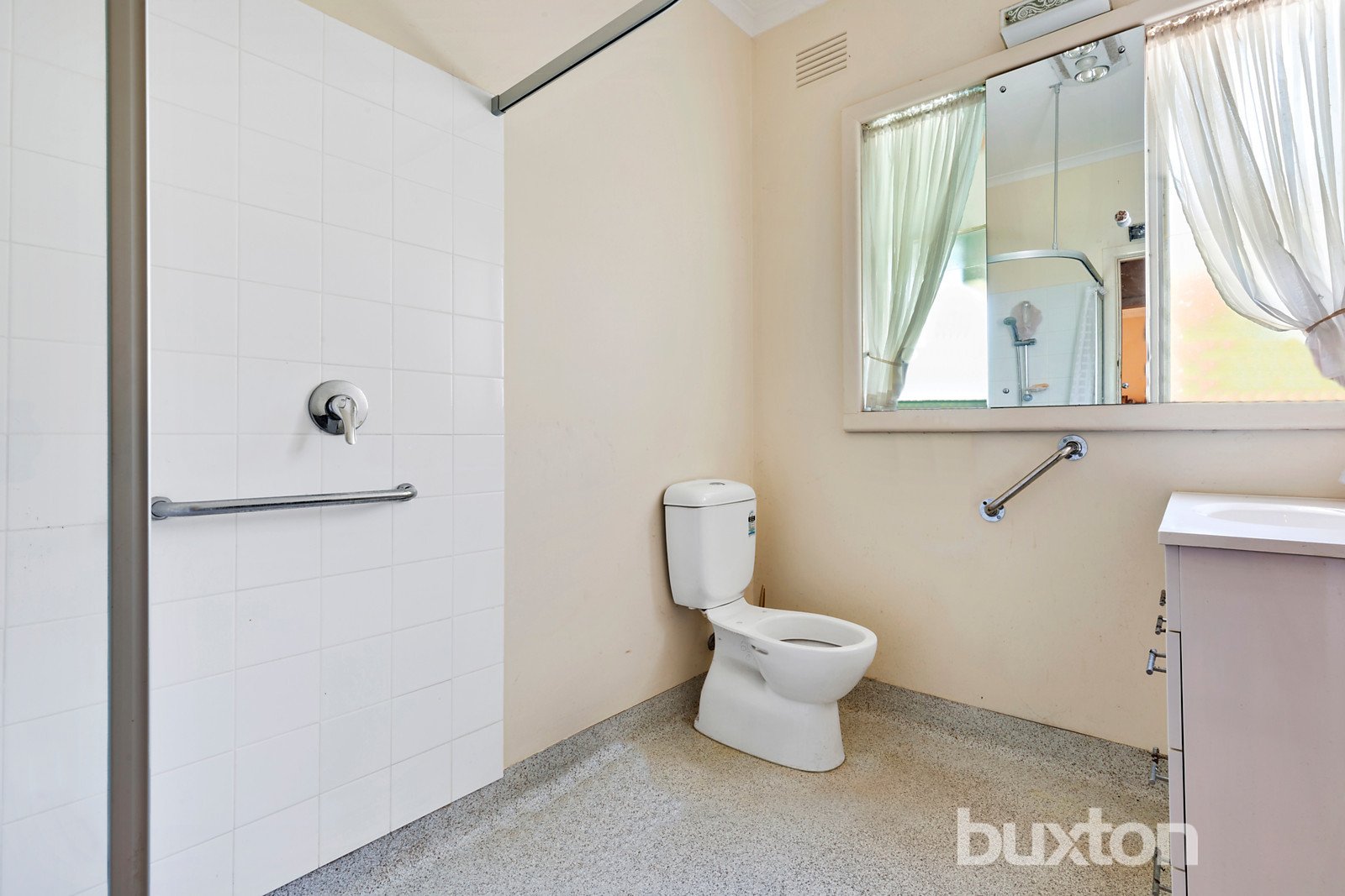 Gallery: 34-34A Tucker Road