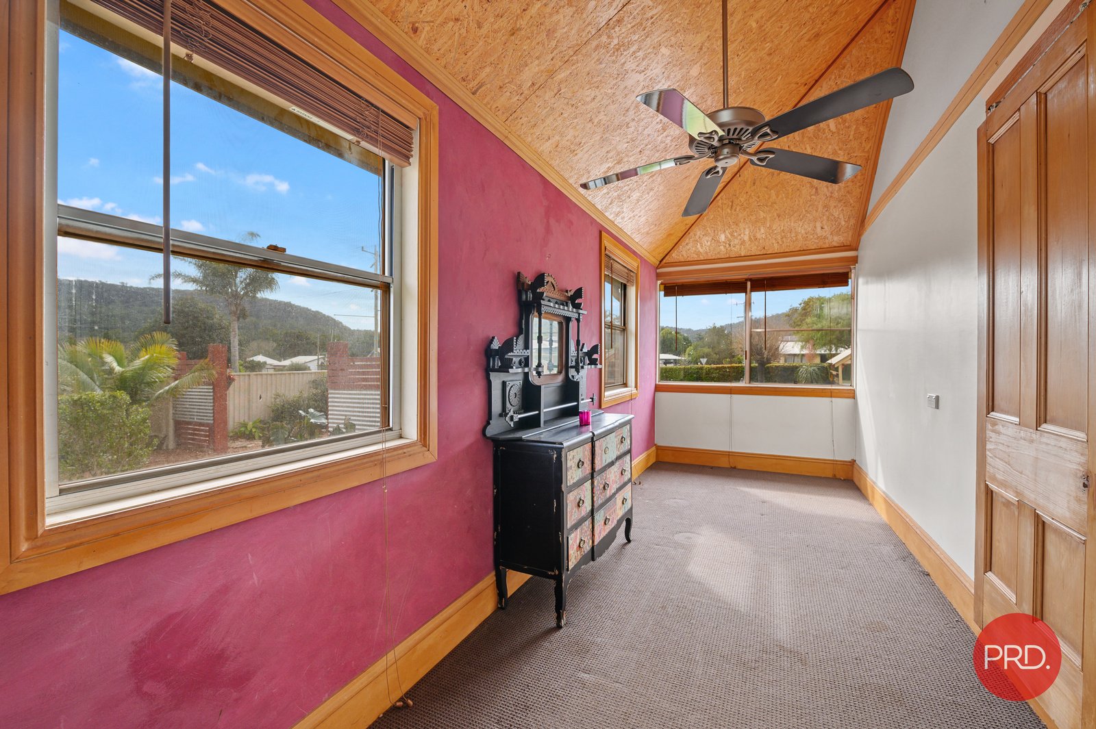 34-36 Coramba Street GLENREAGH 17