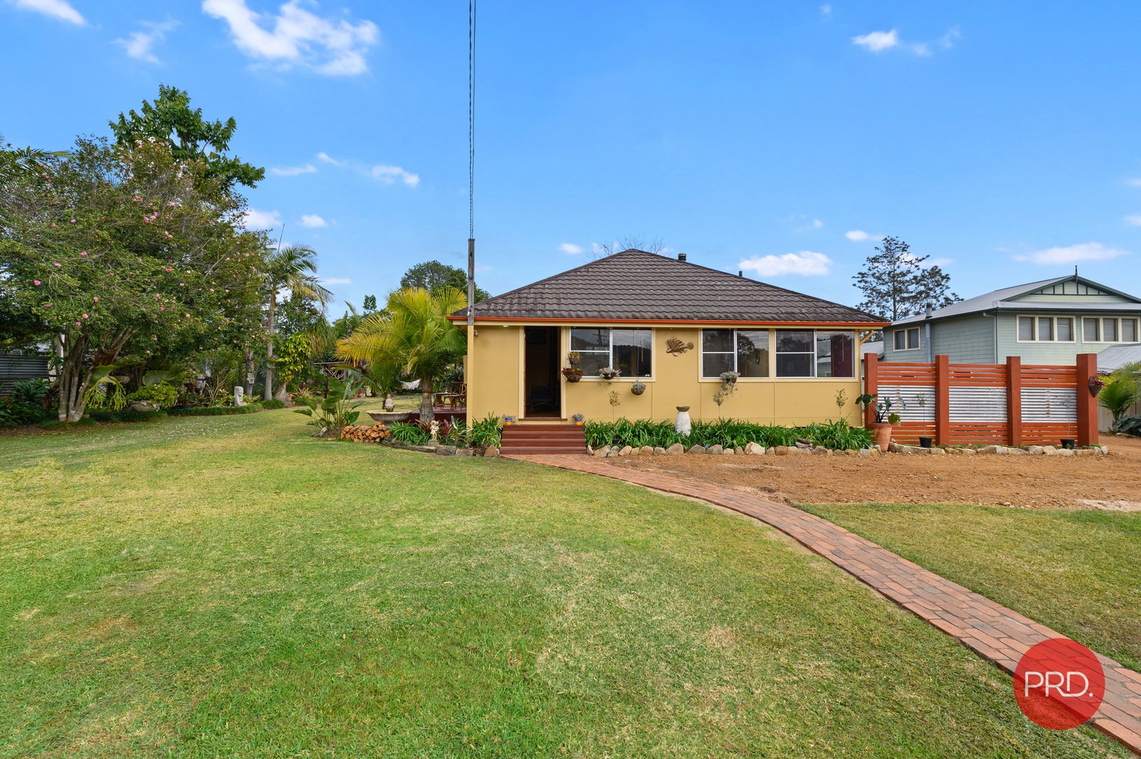 34-36 Coramba Street GLENREAGH 26