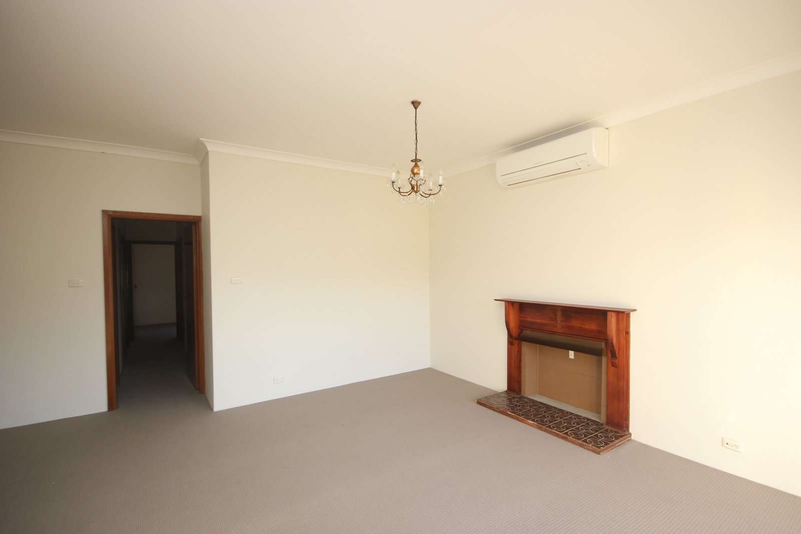 34-36 Walter Street SANS SOUCI 2
