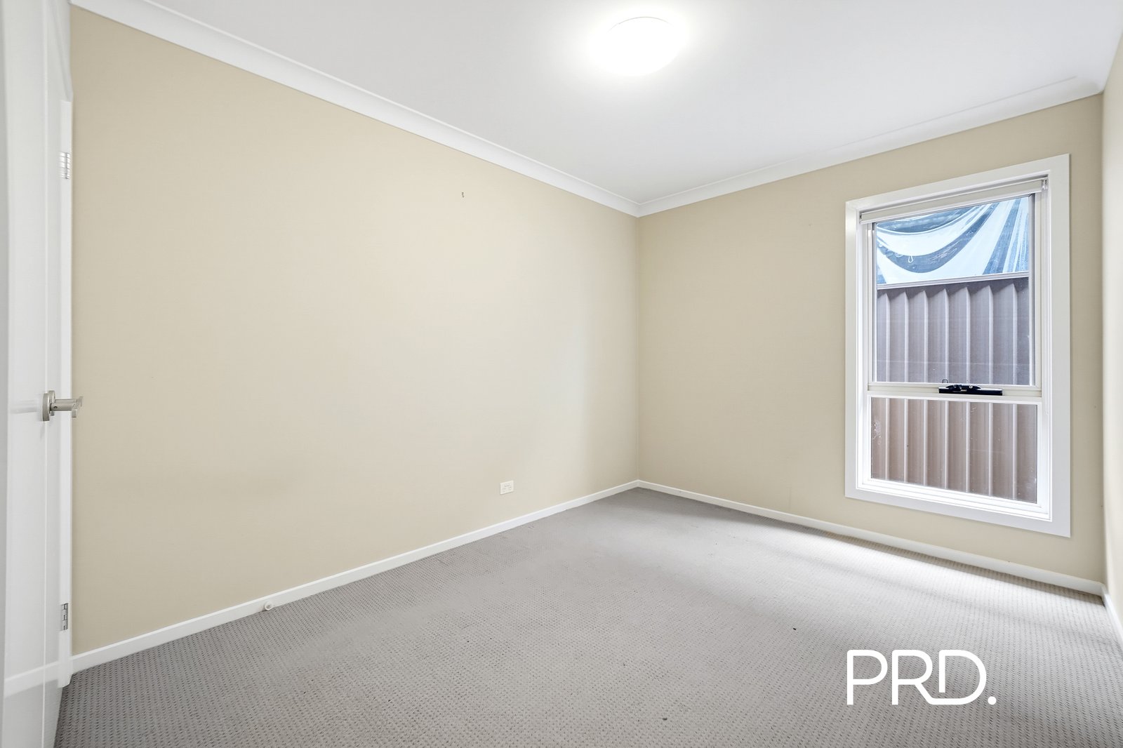34 Adina St  Jordan Springs 3