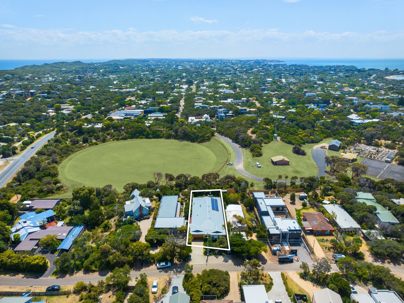 Real Estate and Property in 34 Agnes Avenue, Blairgowrie, VIC