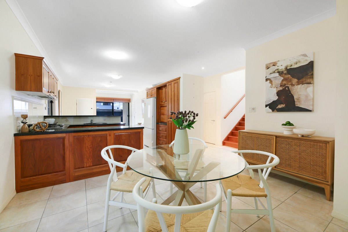 34 Albatross Avenue Mermaid Beach 9
