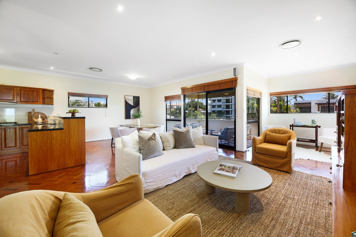 34 Albatross Avenue Mermaid Beach 17