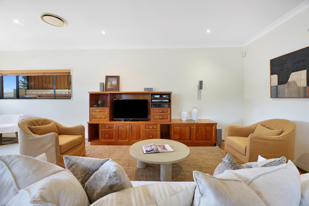 34 Albatross Avenue Mermaid Beach 18