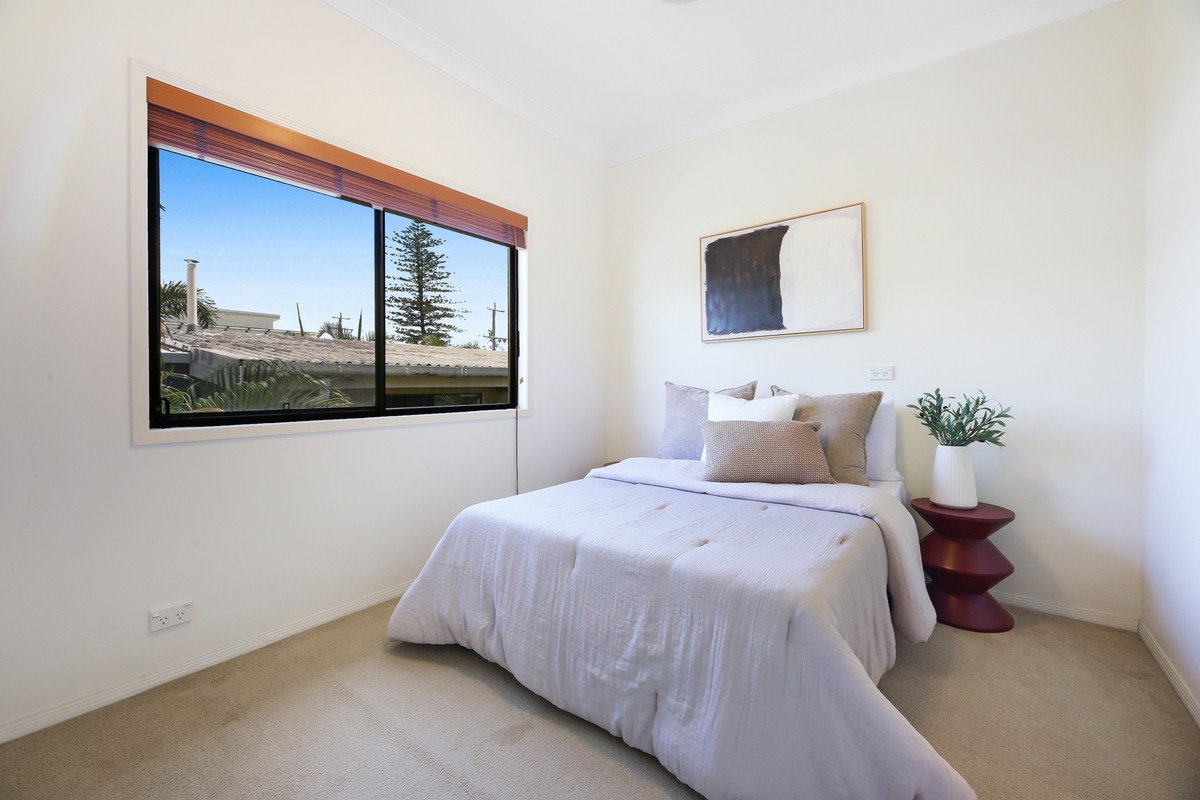 34 Albatross Avenue Mermaid Beach 21