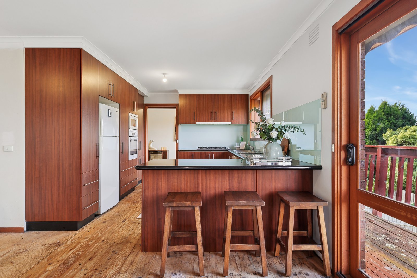 Gallery: 34 Alderbrook Avenue