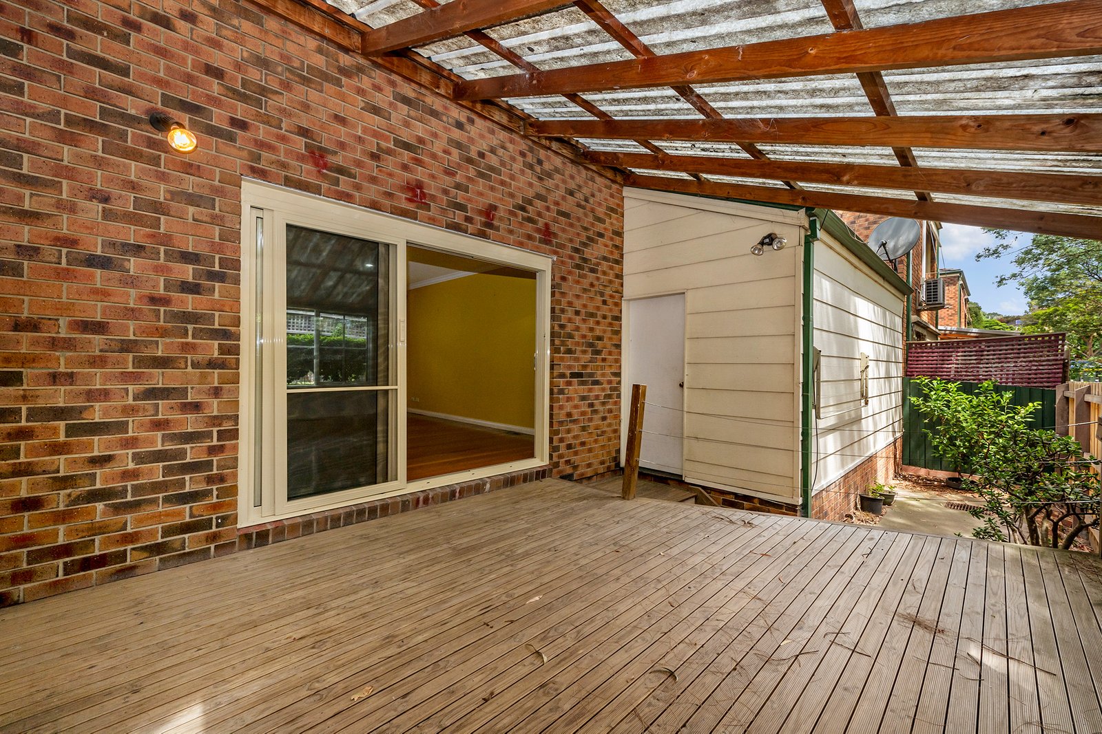 Real Estate and Property in 3/4 Amaroo Court, Box Hill North, VIC