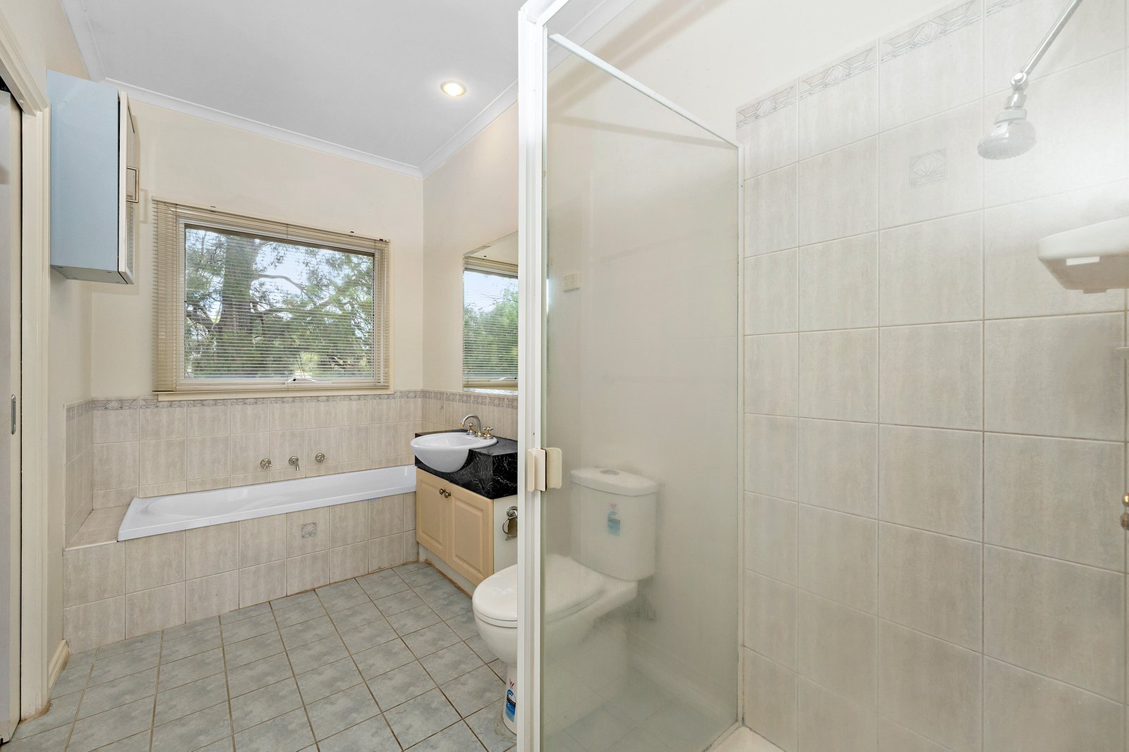 Real Estate and Property in 3/4 Amaroo Court, Box Hill North, VIC