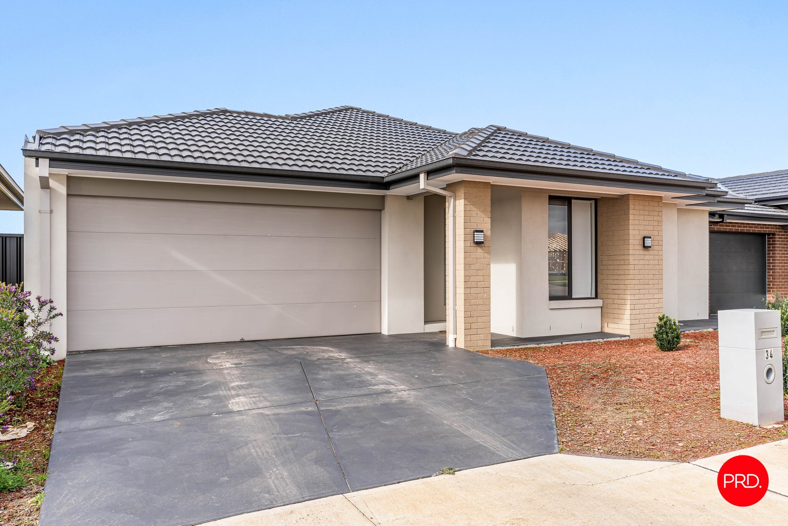 34 Anaheim Avenue HUNTLY 2