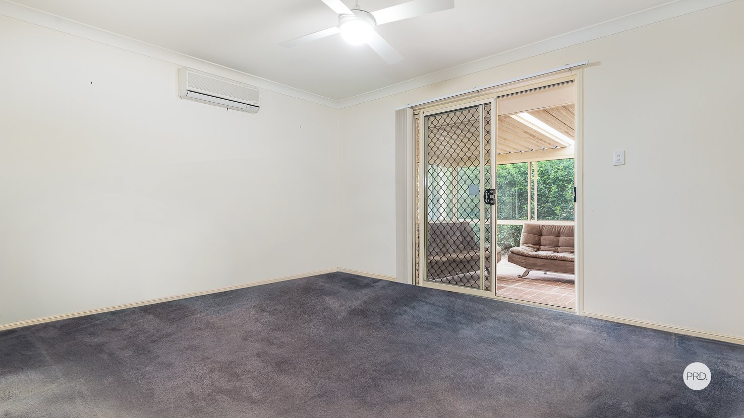 34 ANITA Street REDLAND BAY 30