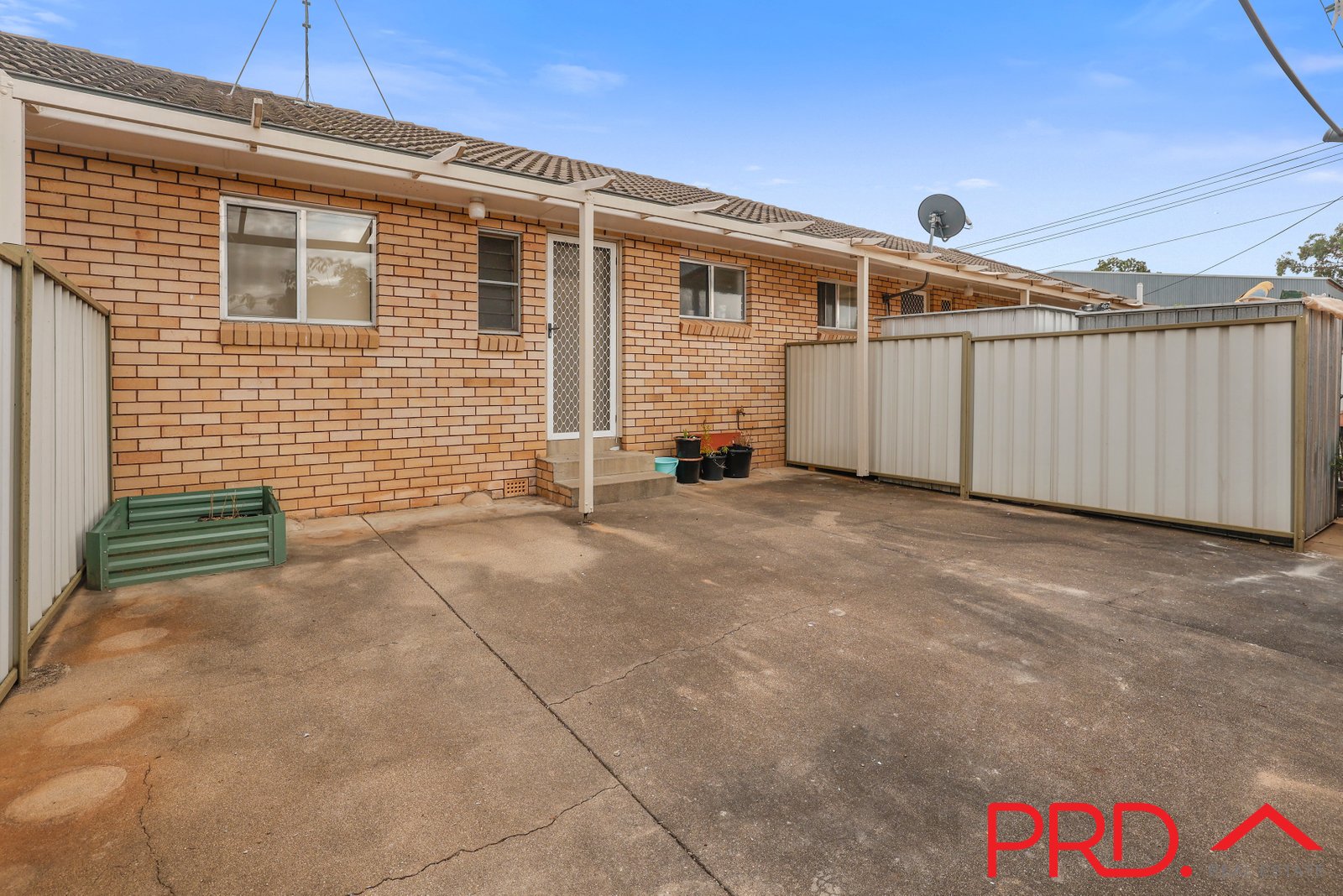 3/4 Anne Street TAMWORTH 9