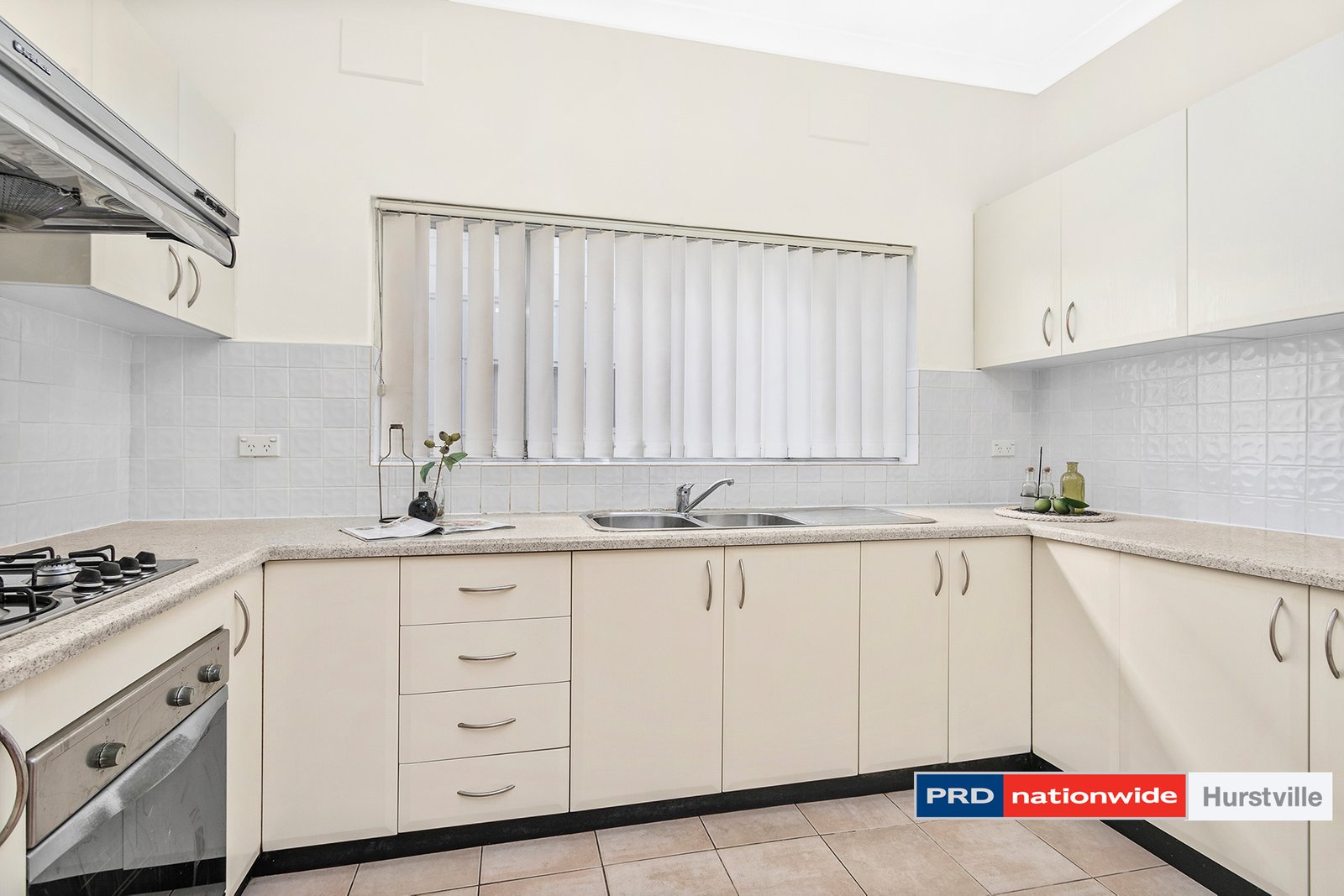 34 Annie Street HURSTVILLE 4