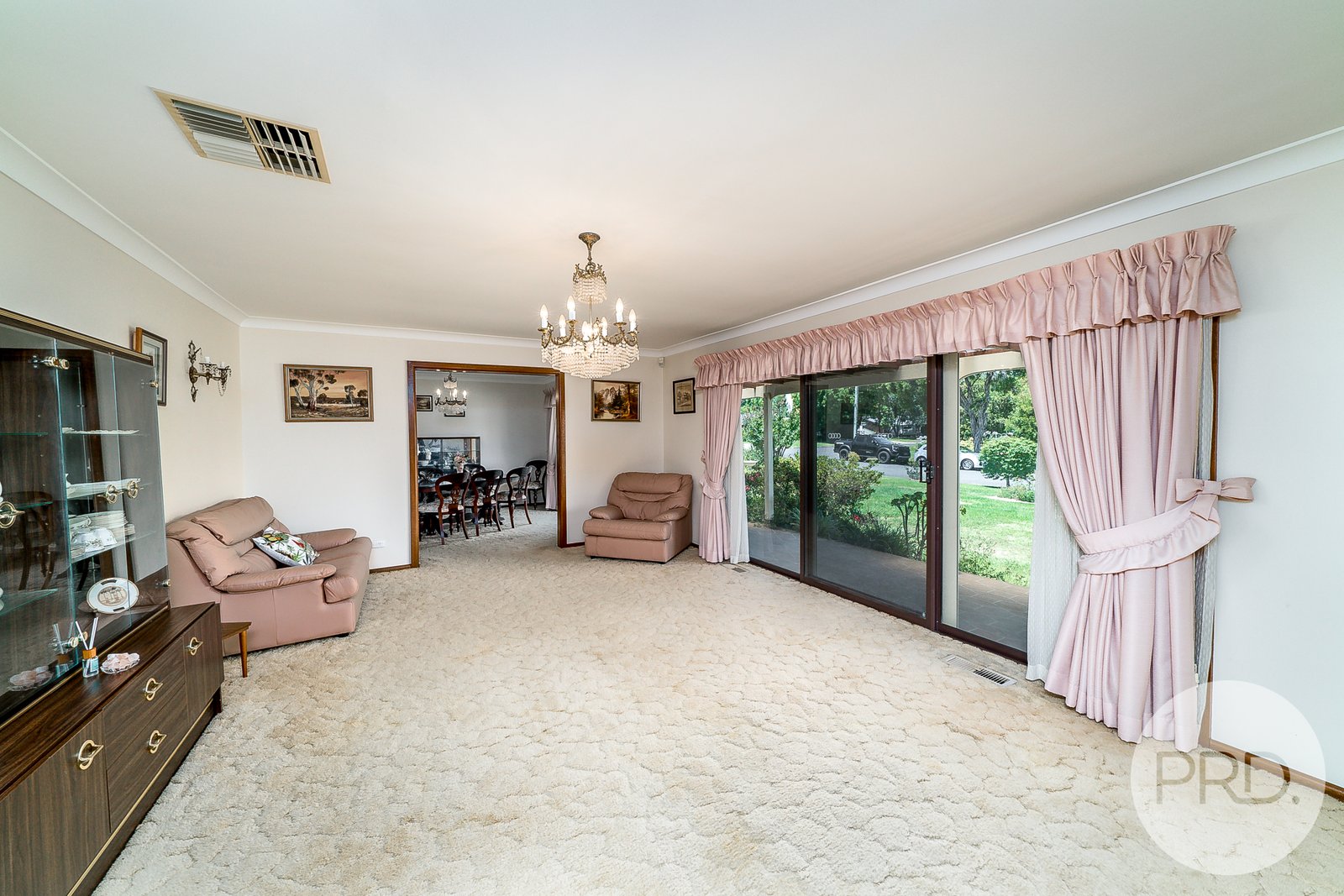 34 Balmoral Crescent LAKE ALBERT 3