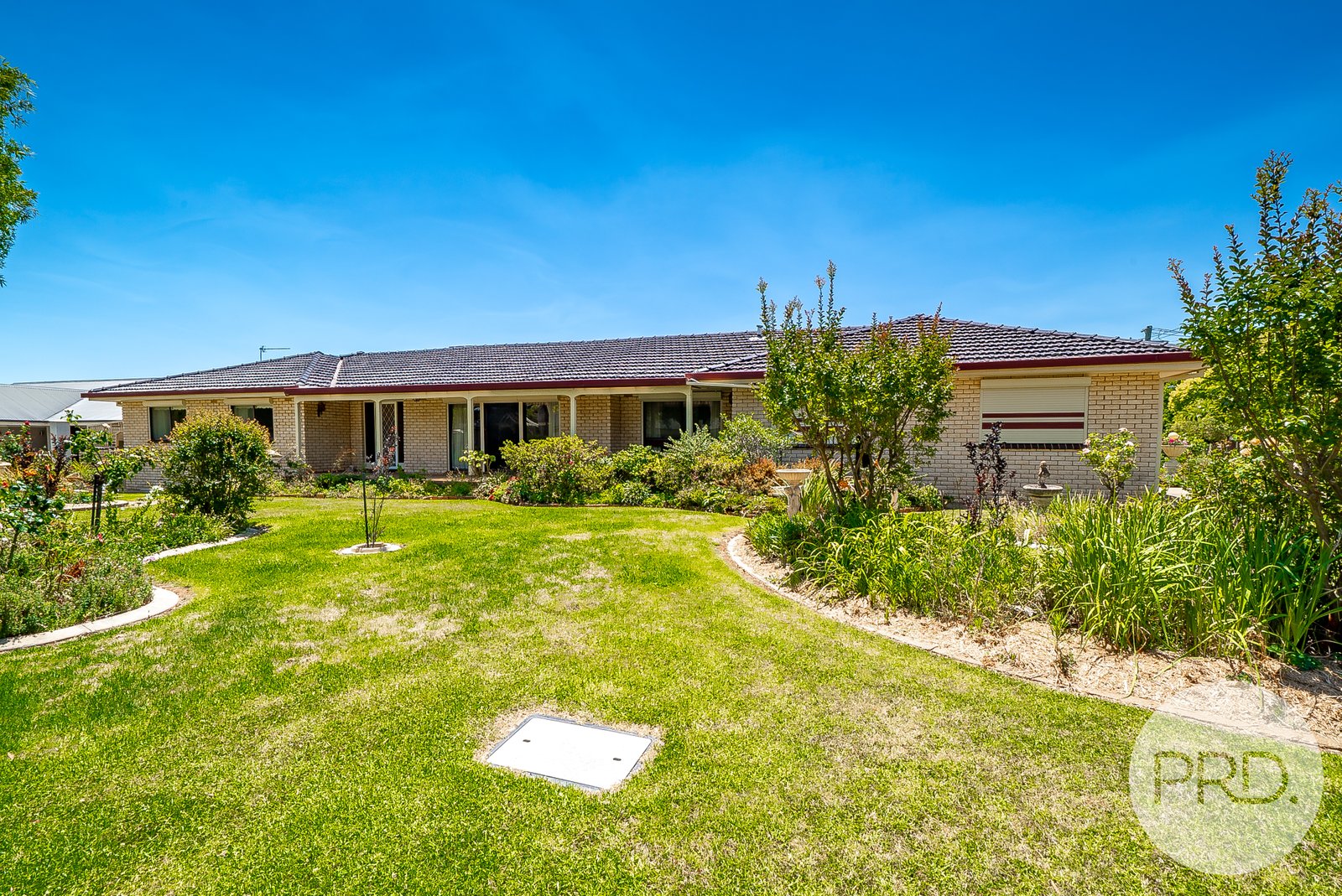 34 Balmoral Crescent LAKE ALBERT 16