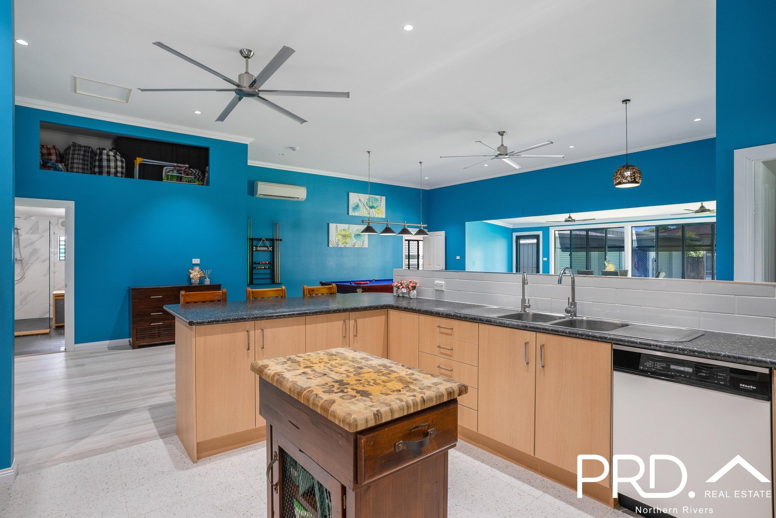 34 Barker Street CASINO 22