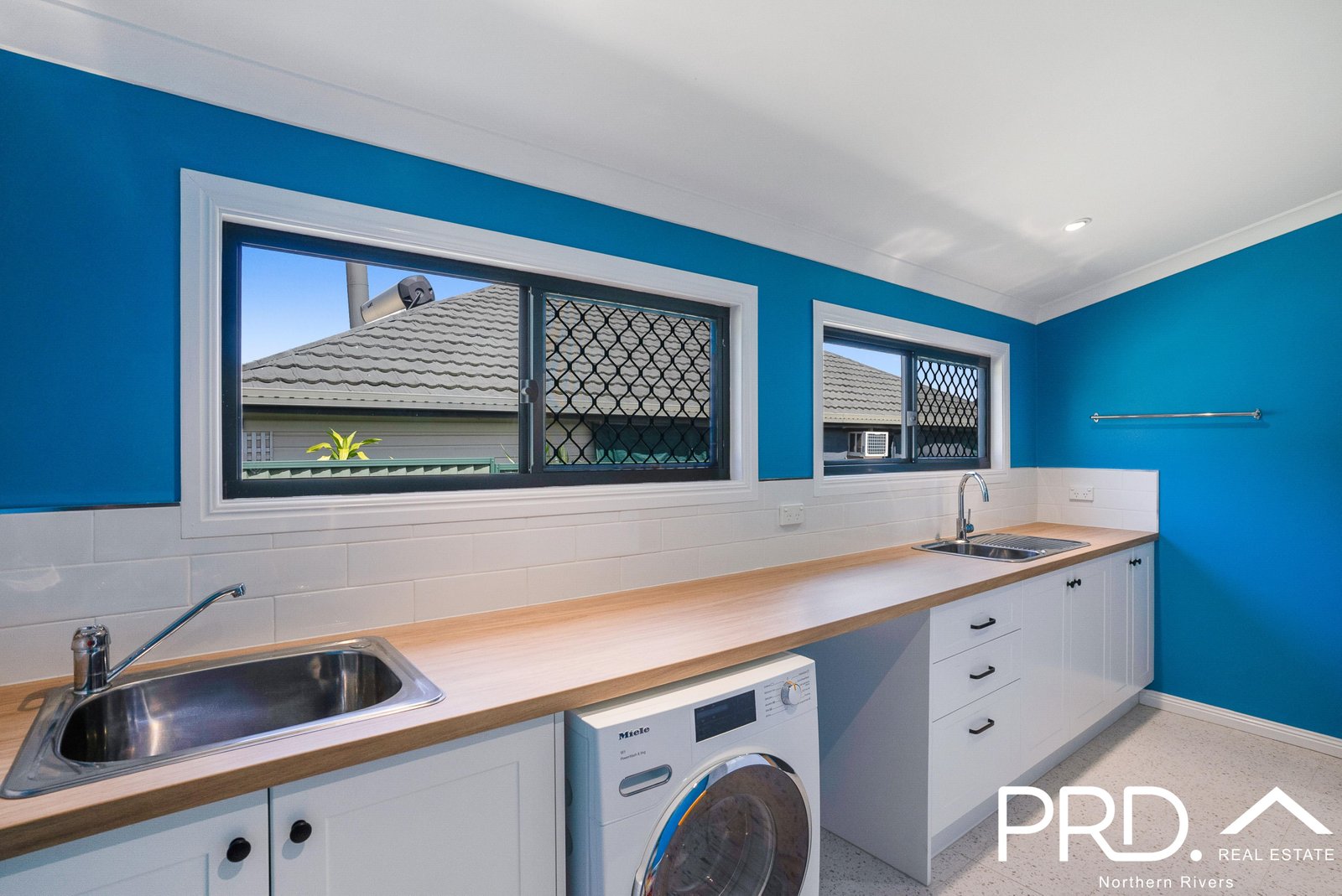 34 Barker Street CASINO 32