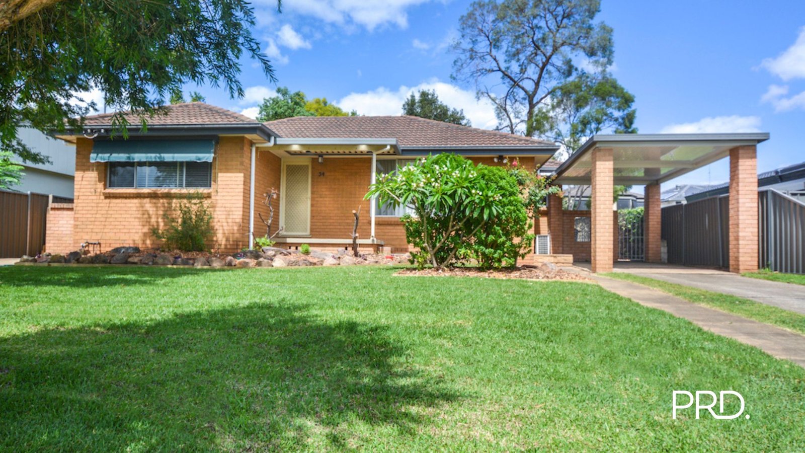 34 Beach St  Emu Plains 1