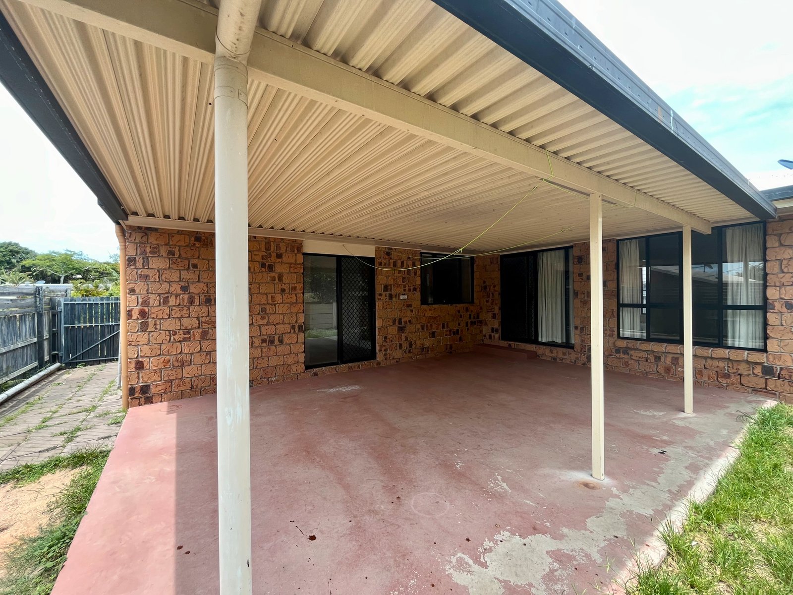34 Beltana Drive BOYNE ISLAND 12
