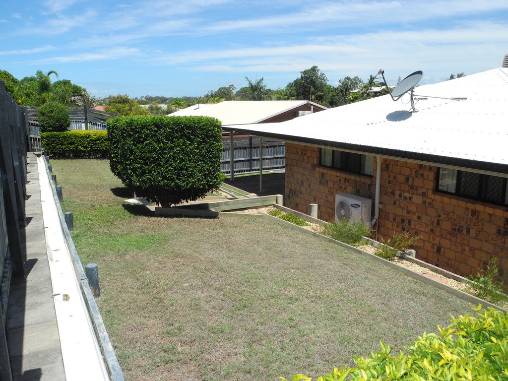 34 Beltana Drive BOYNE ISLAND 16