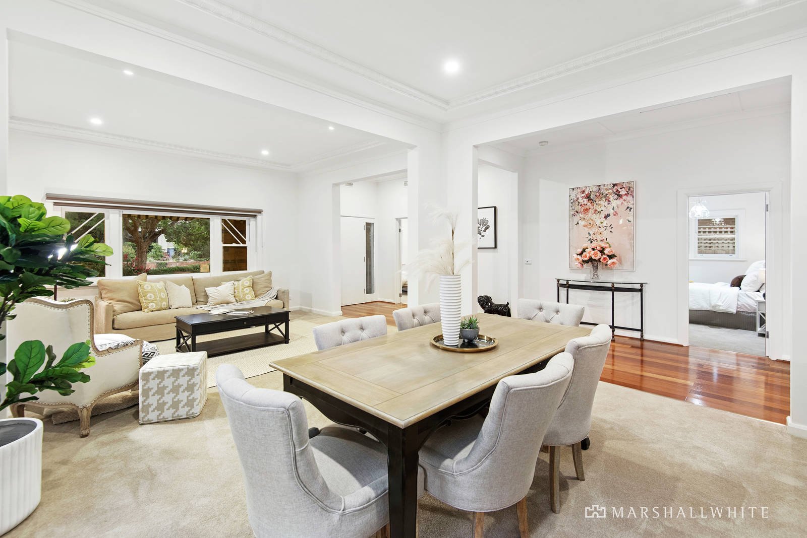 34 Bennett Parade, Kew East, VIC