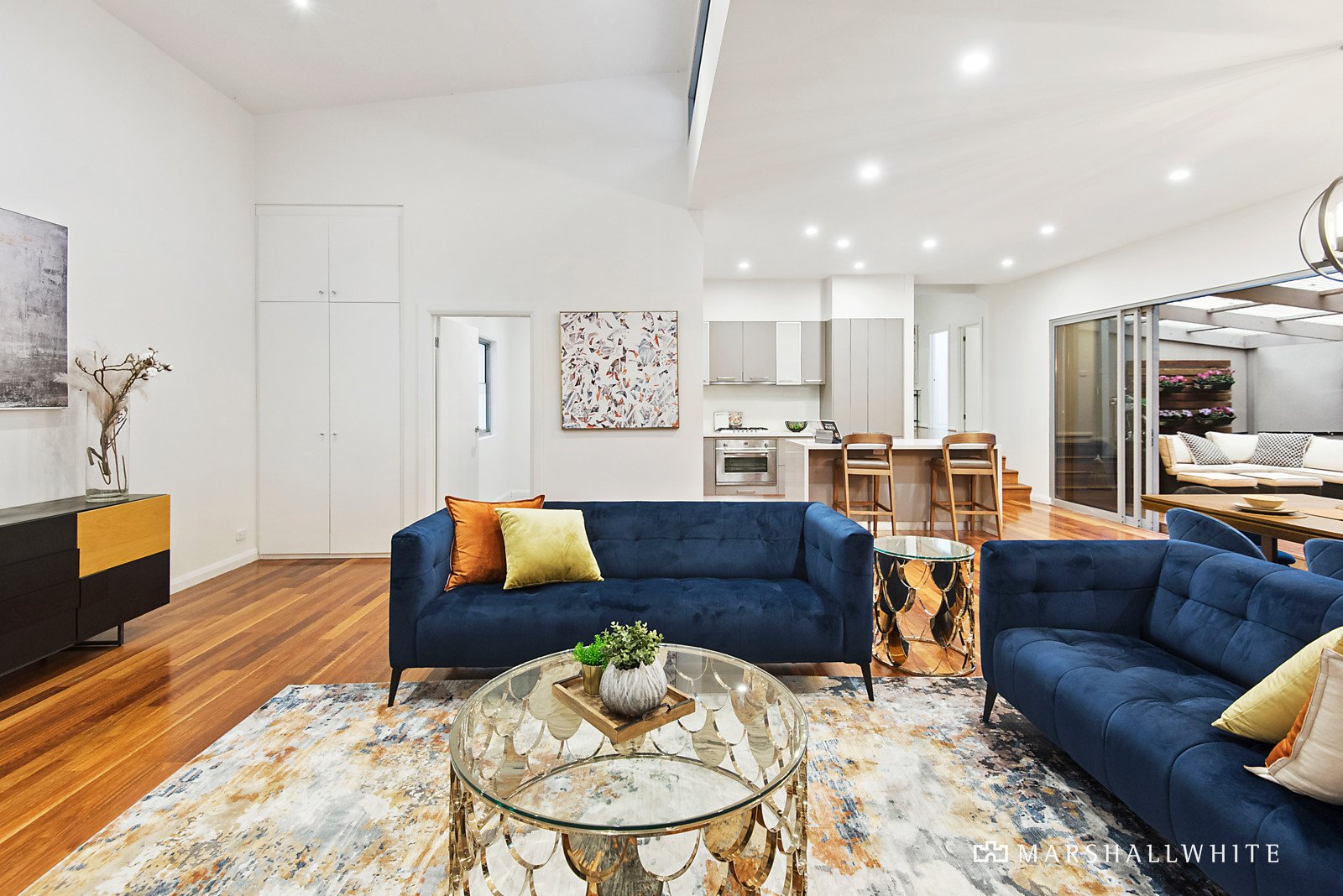 34 Bennett Parade, Kew East, VIC