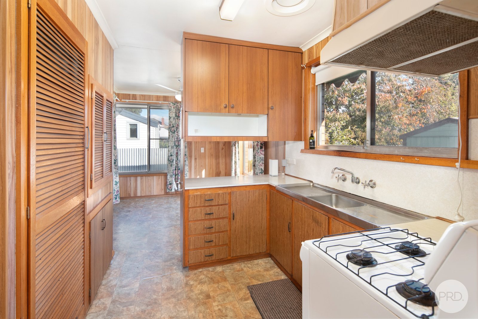34 Beverin Street SEBASTOPOL 4