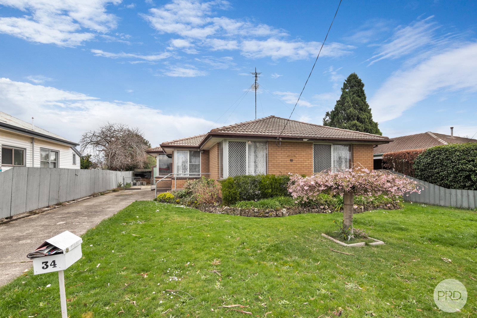 34 Beverin Street SEBASTOPOL 1