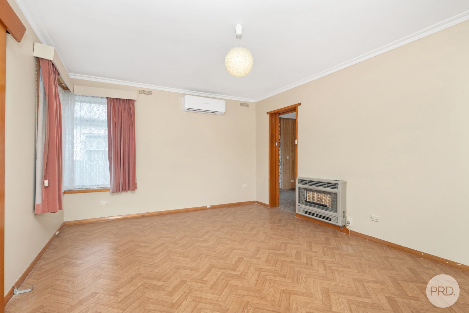 34 Beverin Street SEBASTOPOL 6