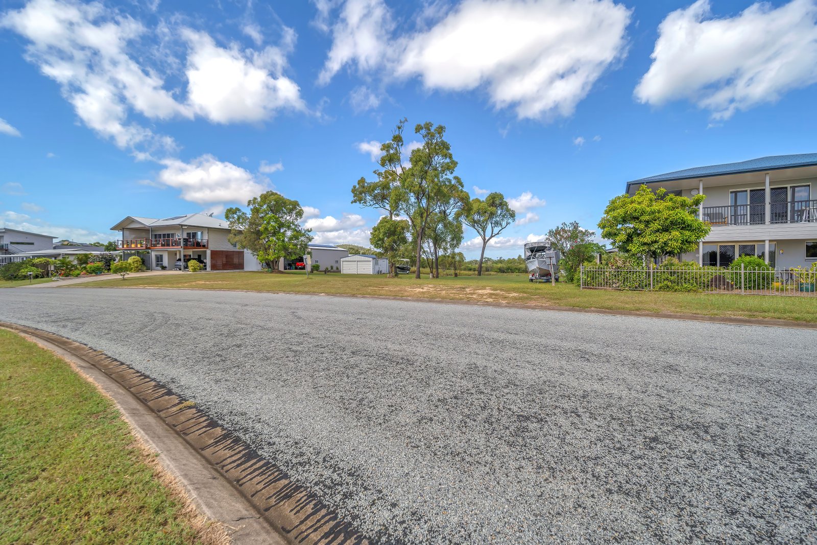 34 Blackcurrant Drive HIDEAWAY BAY 8