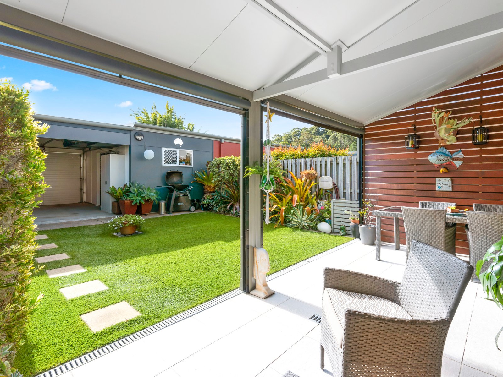 3/4 Border Drive North CURRUMBIN WATERS 3