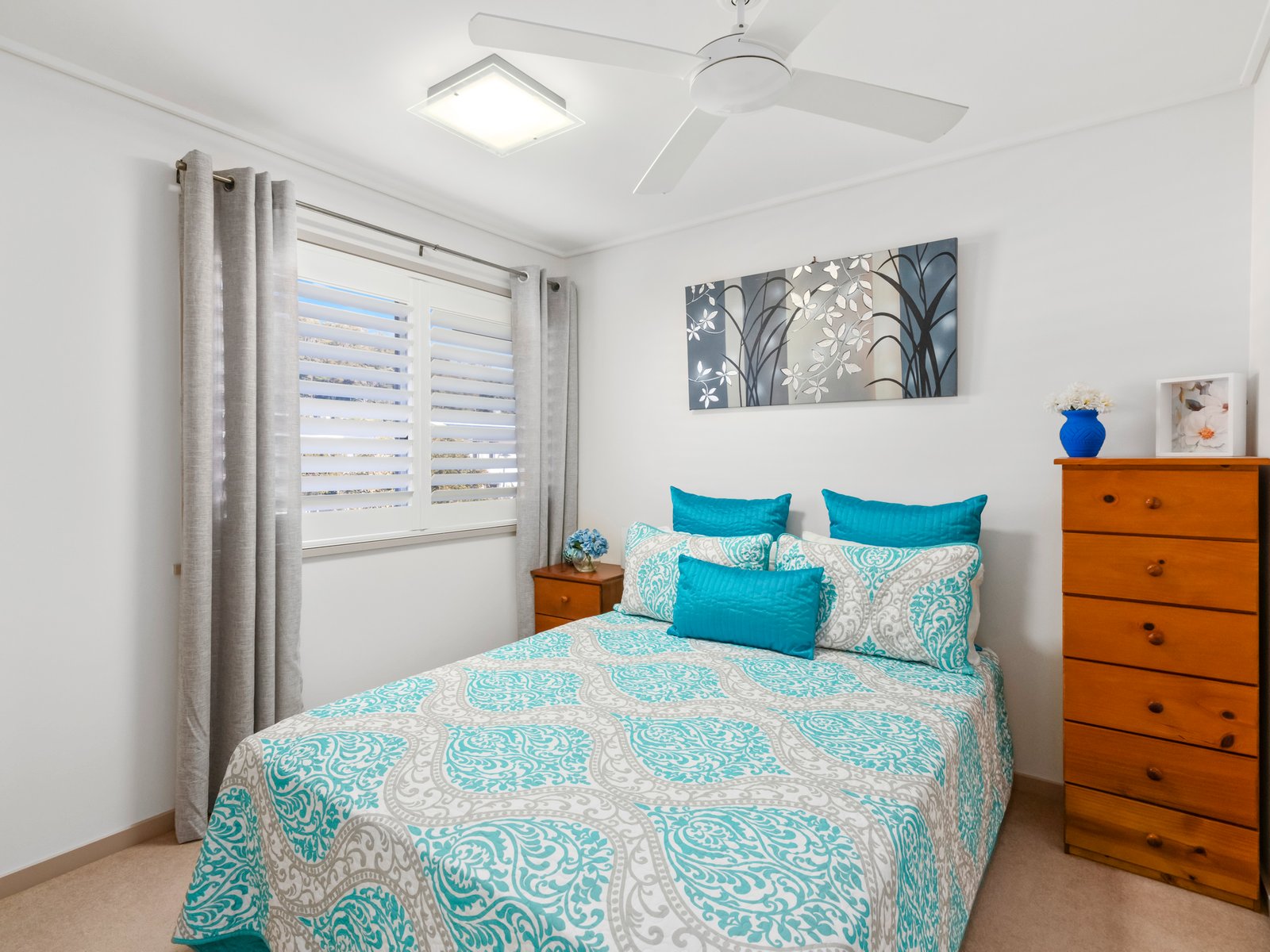 3/4 Border Drive North CURRUMBIN WATERS 9