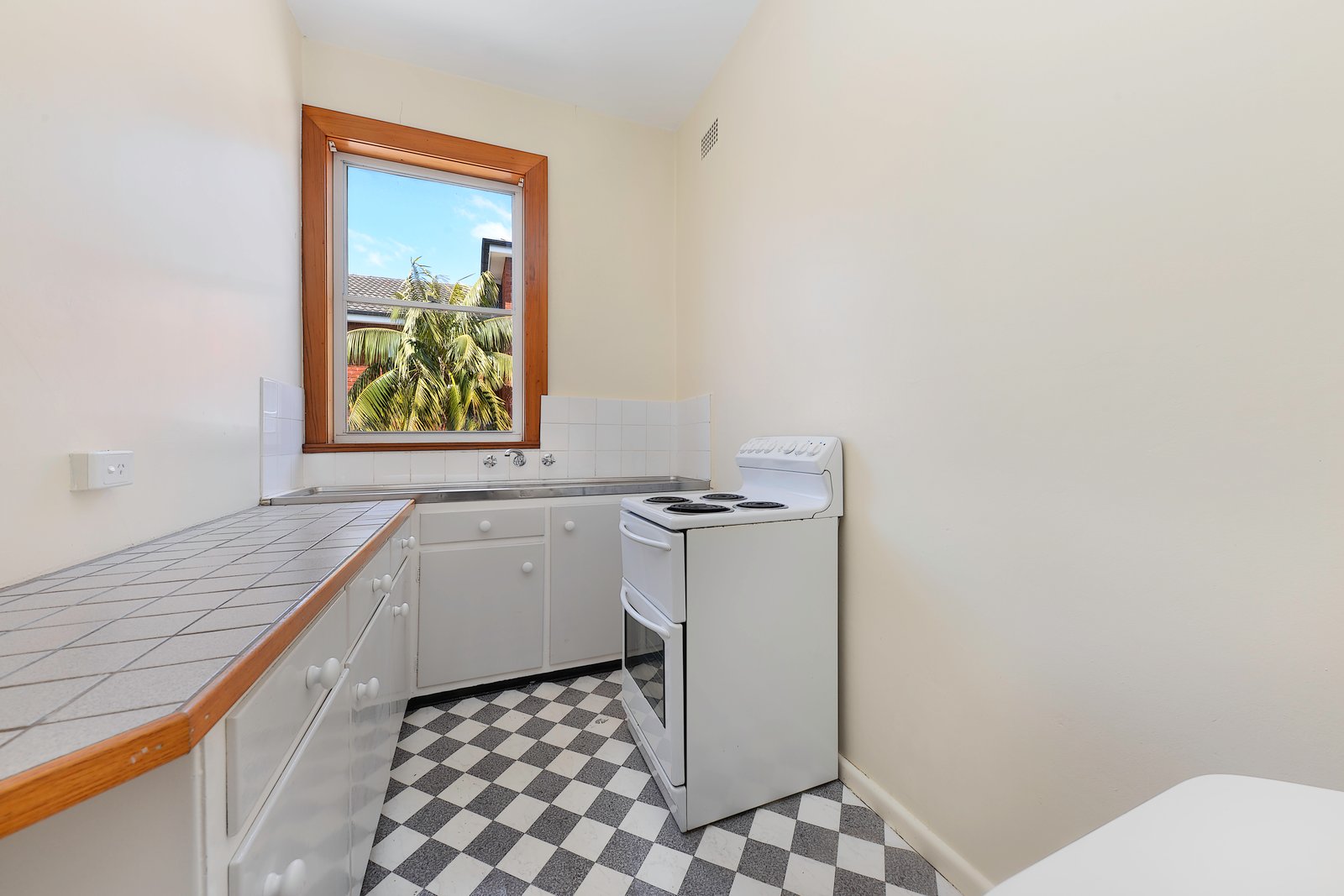 3/4 Botany Street RANDWICK 6