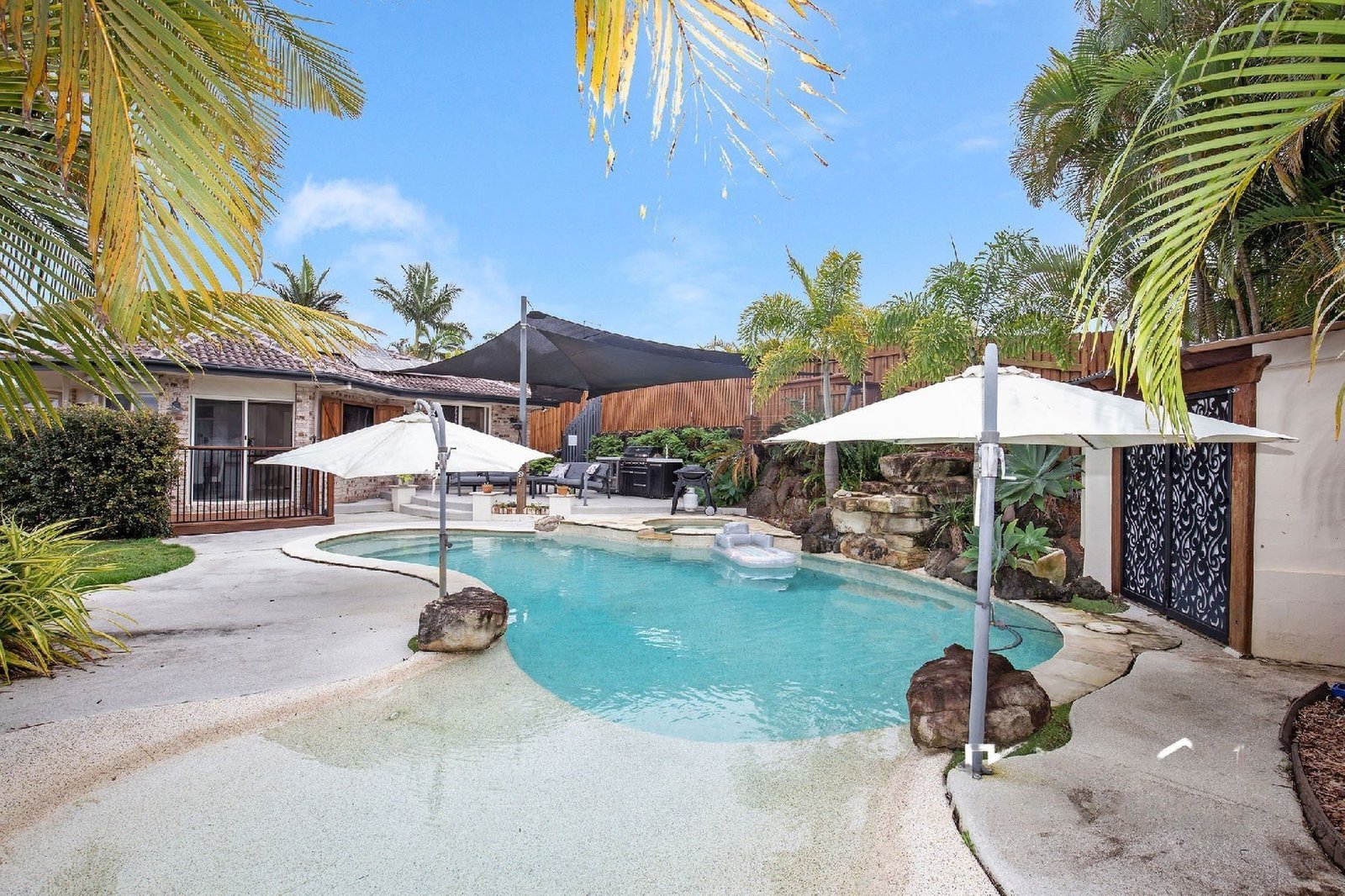34 Breakwater Road ROBINA 16