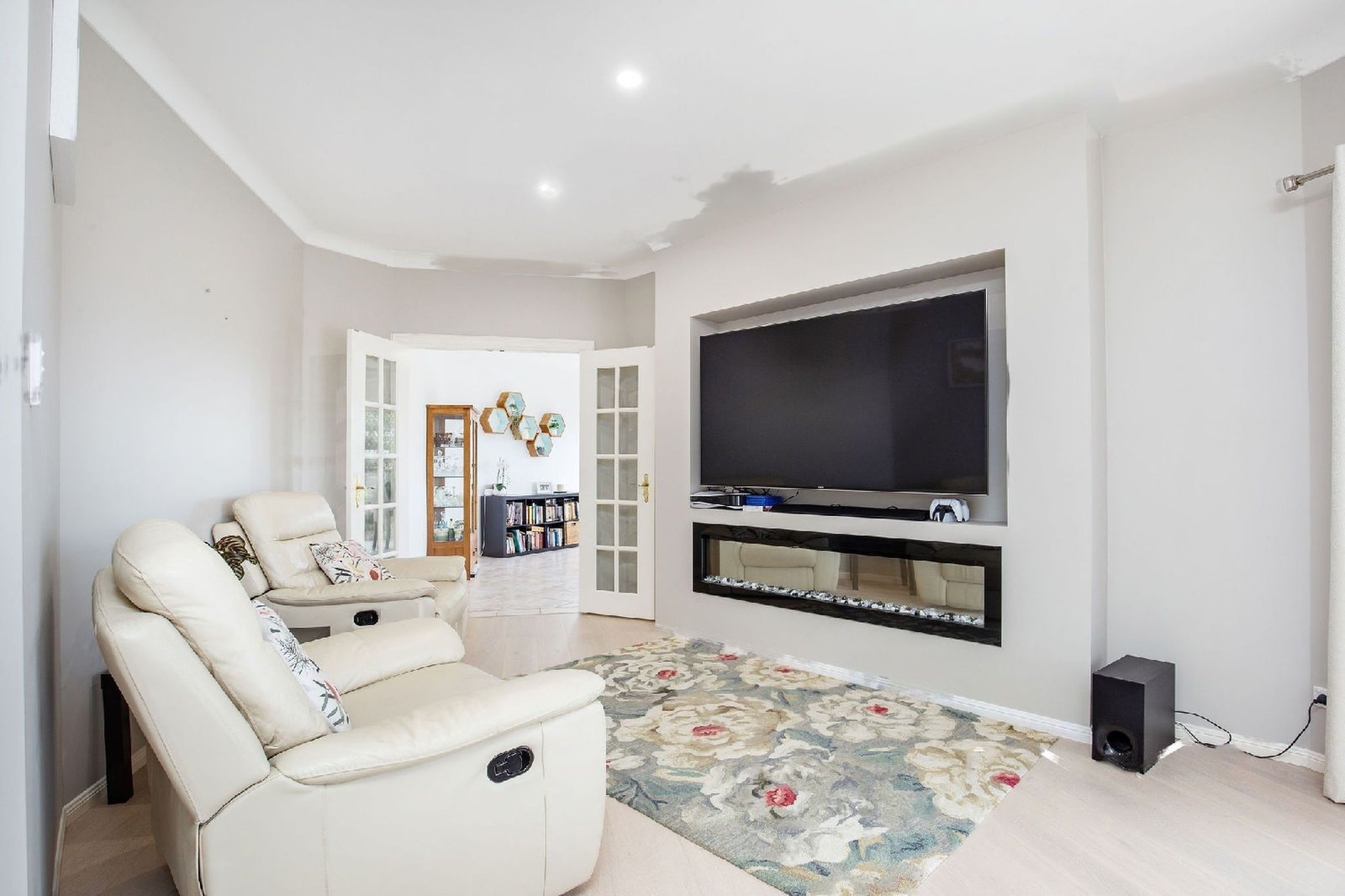 34 Breakwater Road ROBINA 12