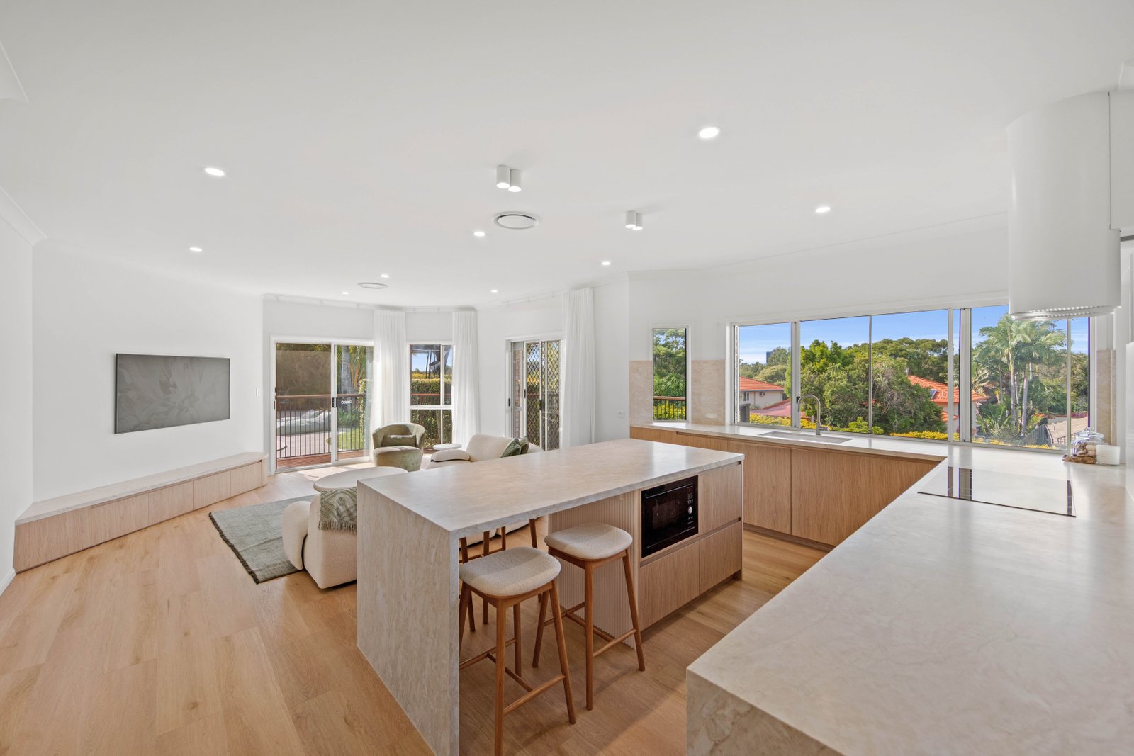 34 Breakwater Road ROBINA 4