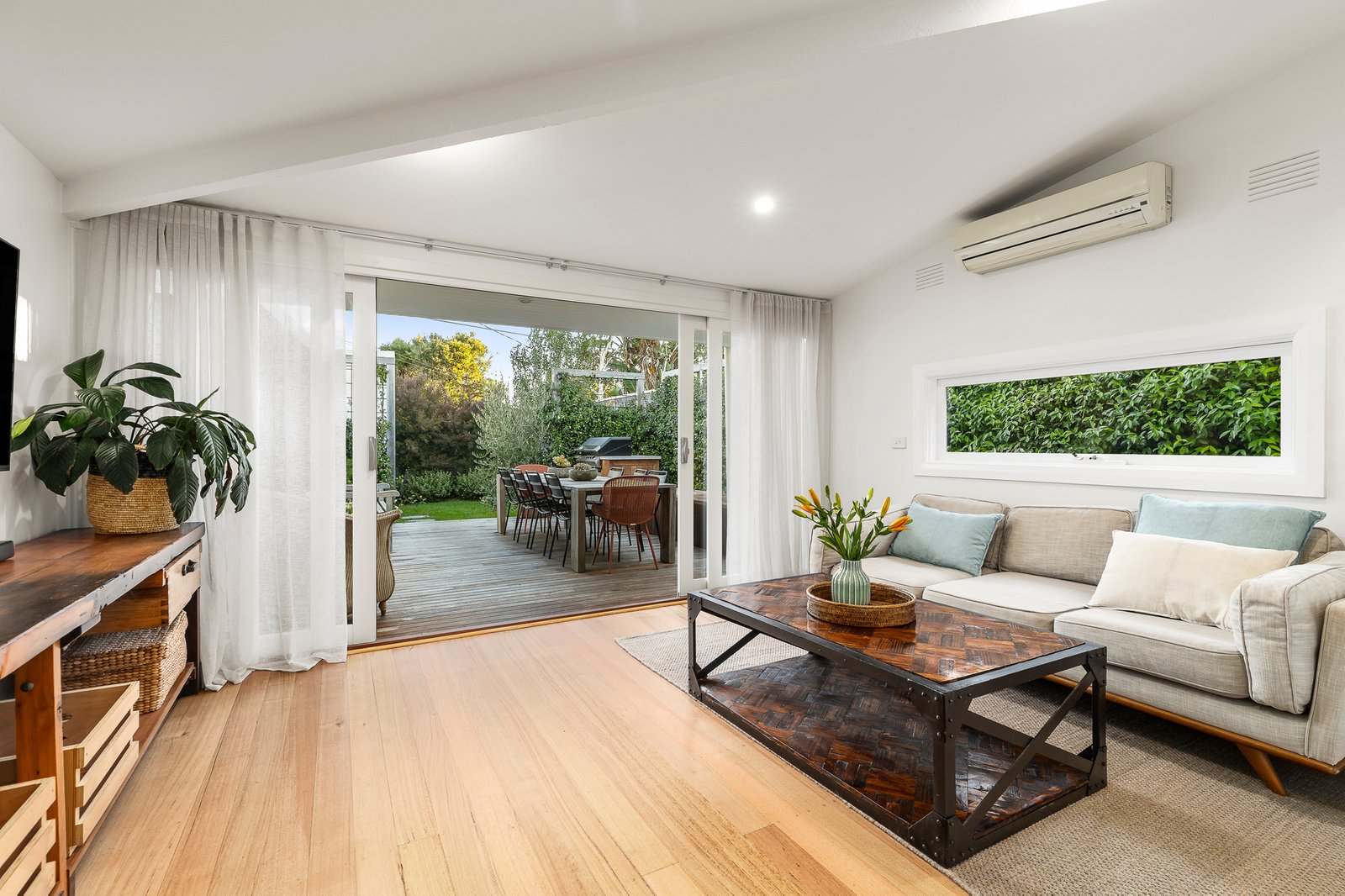 Gallery: 34 Brighton Street