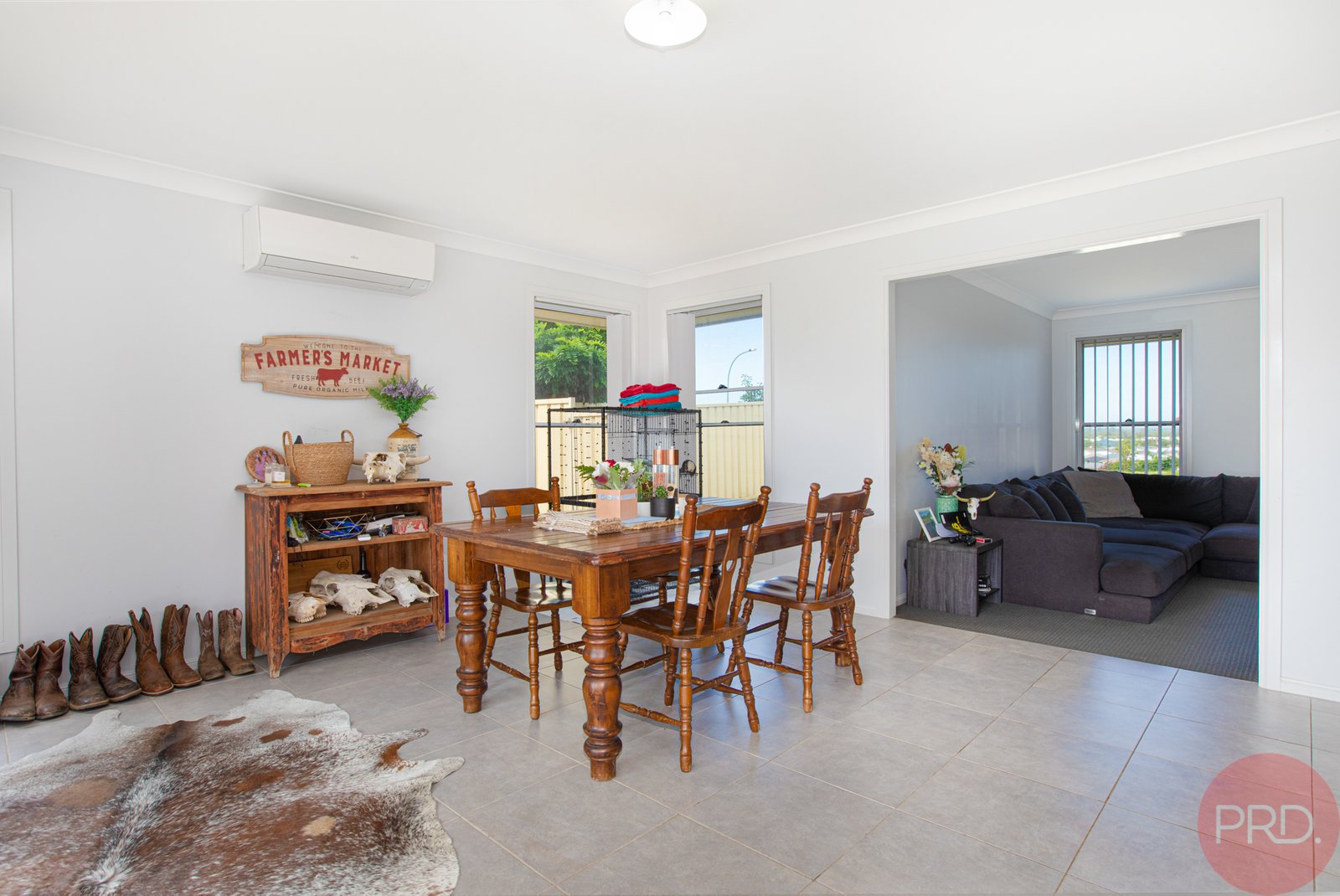 34 Brittany Avenue RUTHERFORD 4