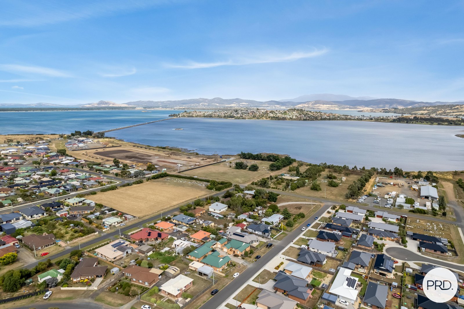 3/4 Burnett Street SORELL 1